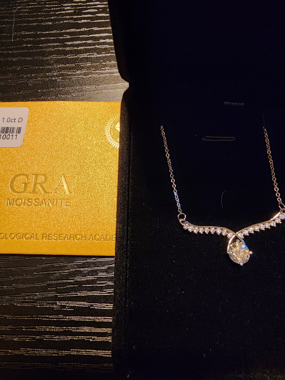 Moissanite Pendant Necklace in Silver with Round Center Stone
